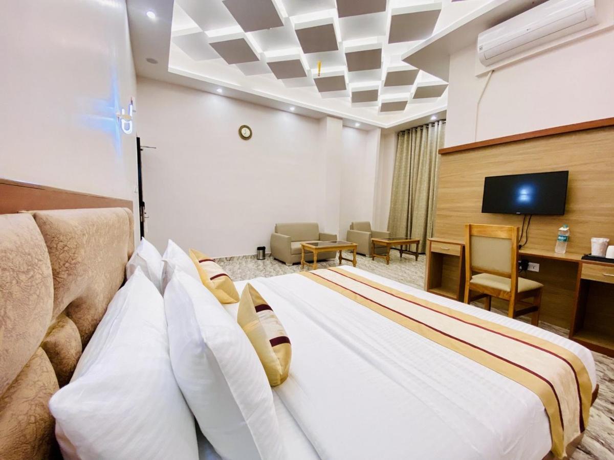 Hotel Imolesh Imphal Kültér fotó